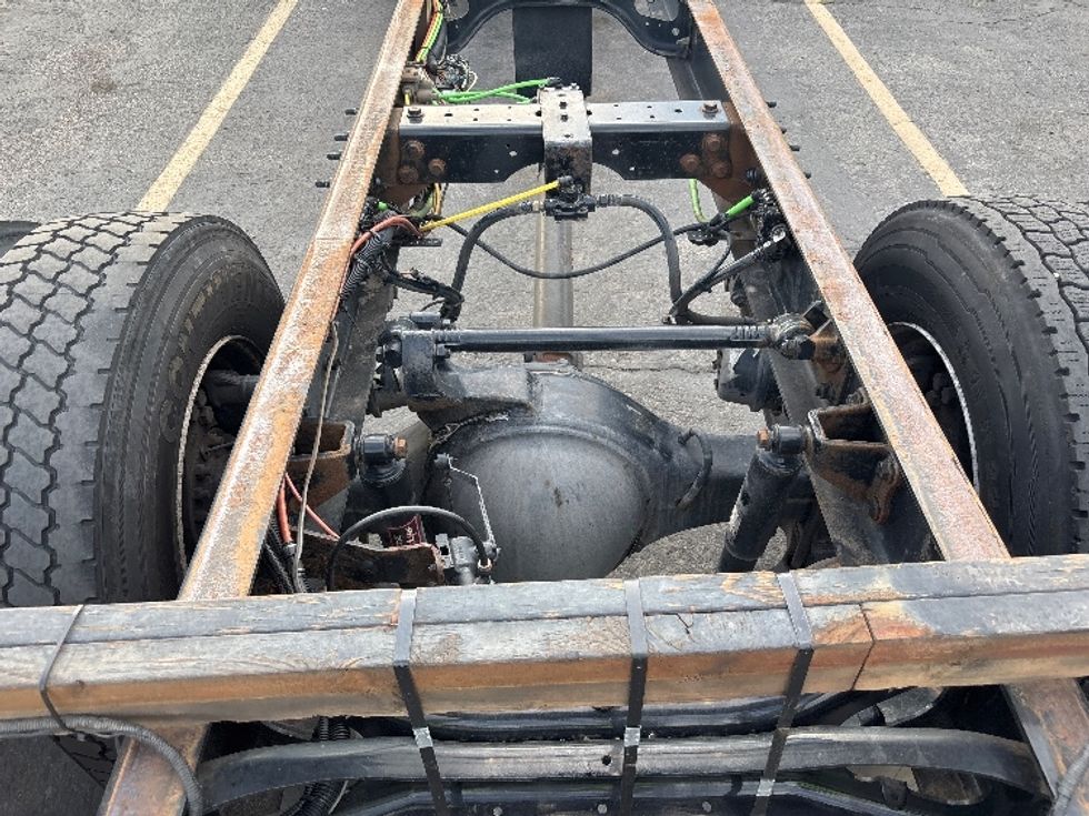 Cab and Chassis Truck-Light and Medium Duty Trucks-International-2022-MV607-Salt Lake City-UT-339,182\n\t\tmiles-$ 25,500 - Image 19