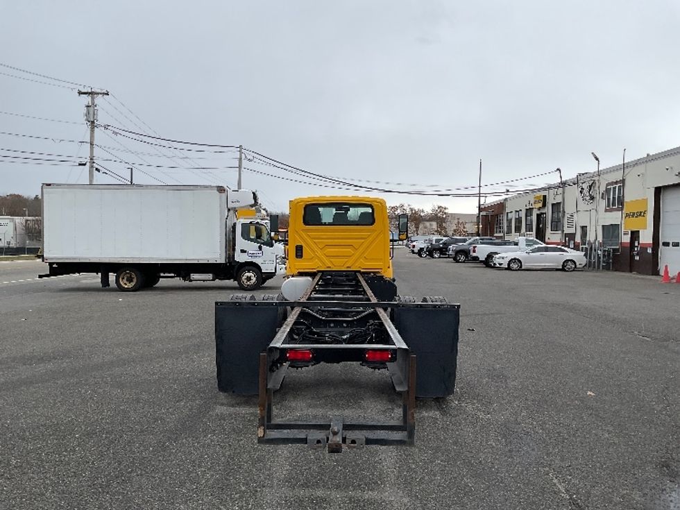 Cab and Chassis Truck-Light and Medium Duty Trucks-International-2022-MV607-South Portland-ME-203,392\n\t\tmiles-$ 34,750 - Image 7