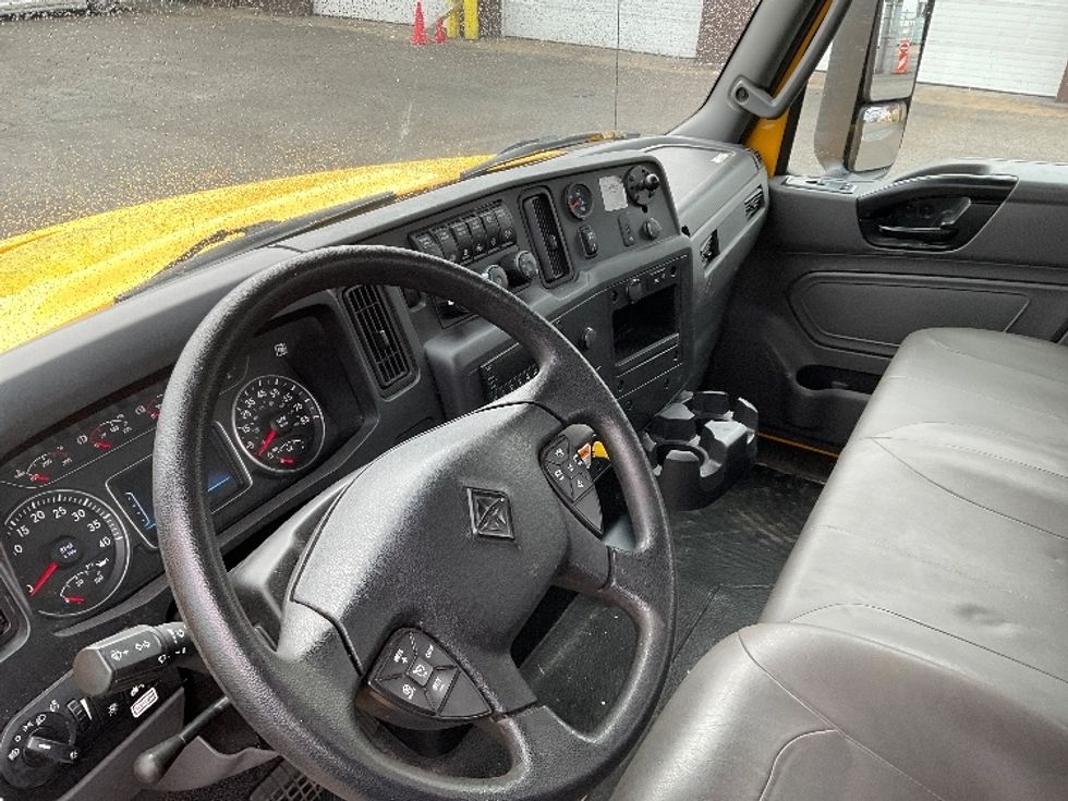 Cab and Chassis Truck-Light and Medium Duty Trucks-International-2022-MV607-South Portland-ME-203,392\n\t\tmiles-$ 34,750 - Image 12