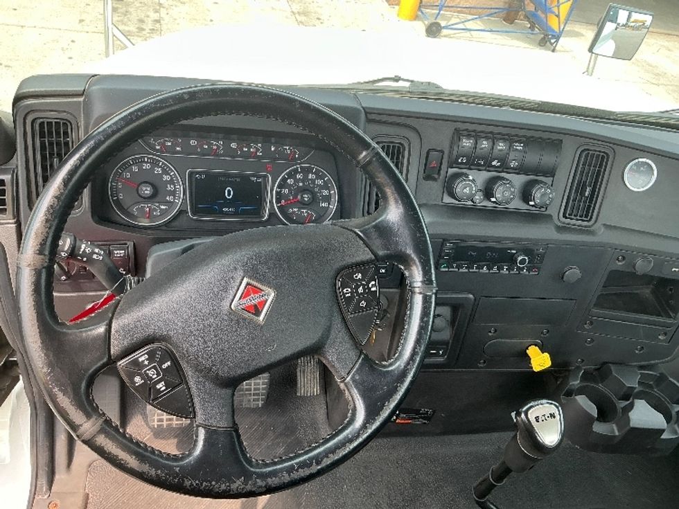 Cab and Chassis Truck-Light and Medium Duty Trucks-International-2022-MV607-Stoney Creek-ON-423,590\n\t\tkm-$ 60,500 - Image 18