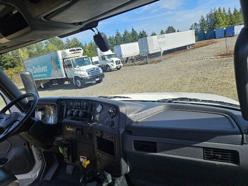 Cab and Chassis Truck-Light and Medium Duty Trucks-International-2022-MV607-Tumwater-WA-160,551\n\t\tmiles-$ 50,250 - Image 16