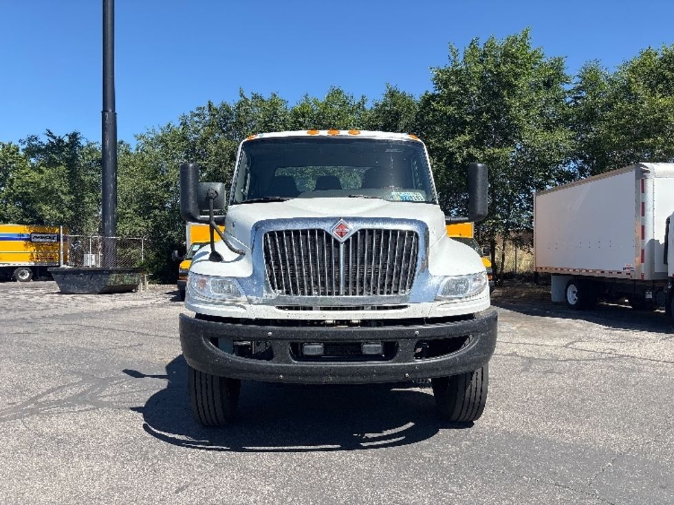 Cab and Chassis Truck-Light and Medium Duty Trucks-International-2022-MV607-West Valley City-UT-356,237\n\t\tmiles-$ 25,250 - Image 2