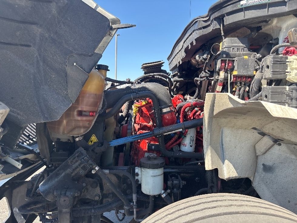 Cab and Chassis Truck-Light and Medium Duty Trucks-International-2022-MV607-West Valley City-UT-356,237\n\t\tmiles-$ 25,250 - Image 19