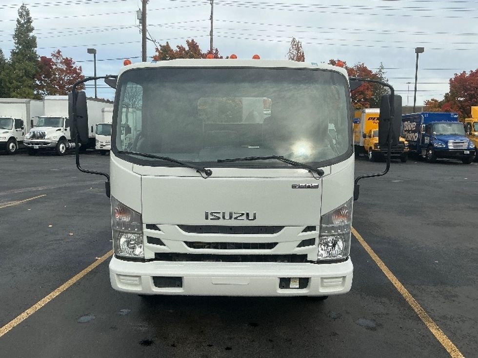 Cab and Chassis Truck-Light and Medium Duty Trucks-Isuzu-2017-NPR EFI-Clackamas-OR-134,843\n\t\tmiles-$ 27,750 - Image 2