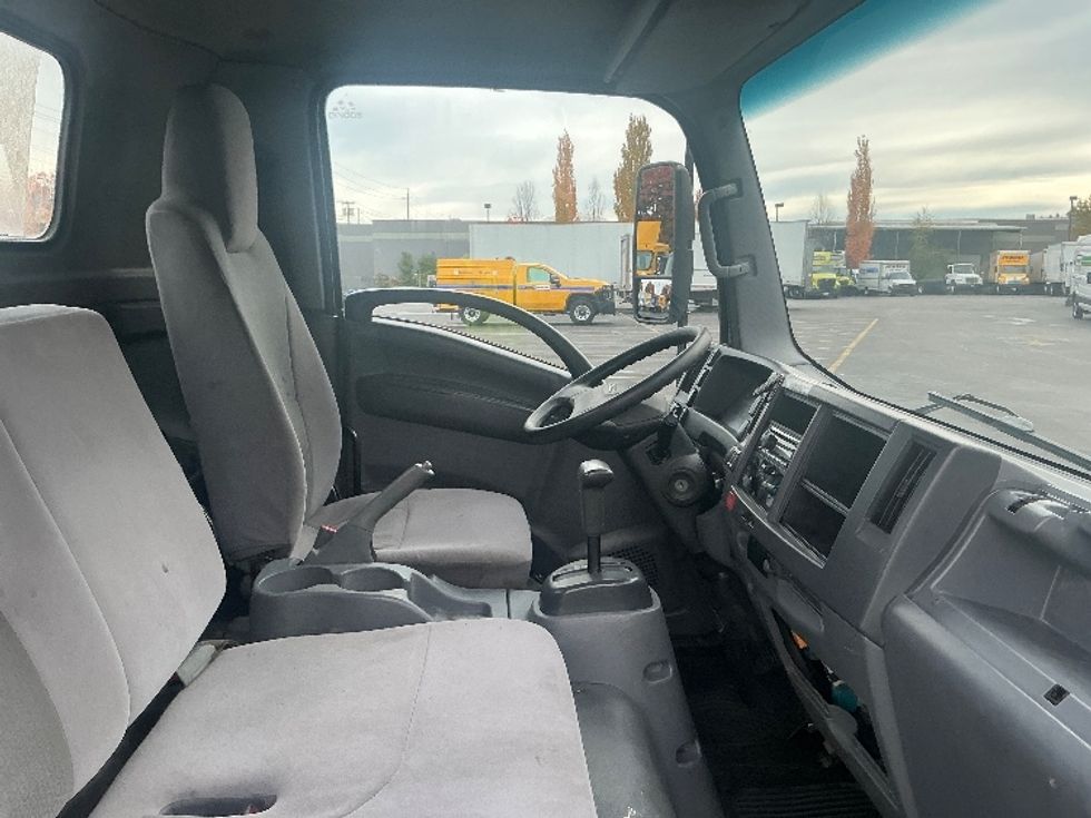 Cab and Chassis Truck-Light and Medium Duty Trucks-Isuzu-2017-NPR EFI-Clackamas-OR-134,843\n\t\tmiles-$ 27,750 - Image 20