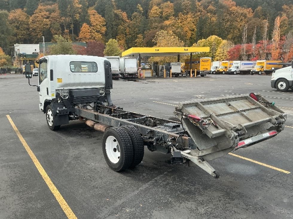 Cab and Chassis Truck-Light and Medium Duty Trucks-Isuzu-2017-NPR EFI-Clackamas-OR-134,843\n\t\tmiles-$ 27,750 - Image 6
