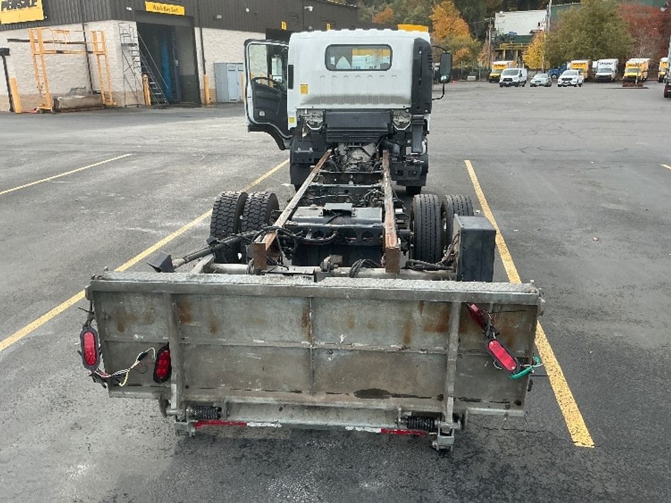 Cab and Chassis Truck-Light and Medium Duty Trucks-Isuzu-2017-NPR EFI-Clackamas-OR-134,843\n\t\tmiles-$ 27,750 - Image 9