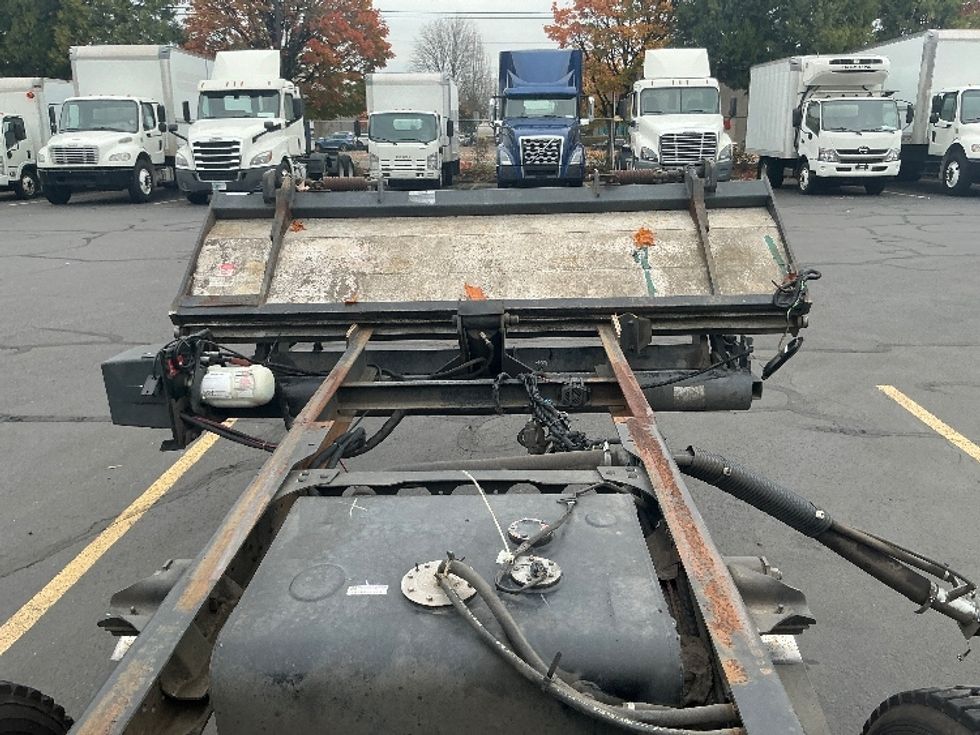 Cab and Chassis Truck-Light and Medium Duty Trucks-Isuzu-2018-NRR-Portland-OR-69,927\n\t\tmiles-$ 42,750 - Image 21