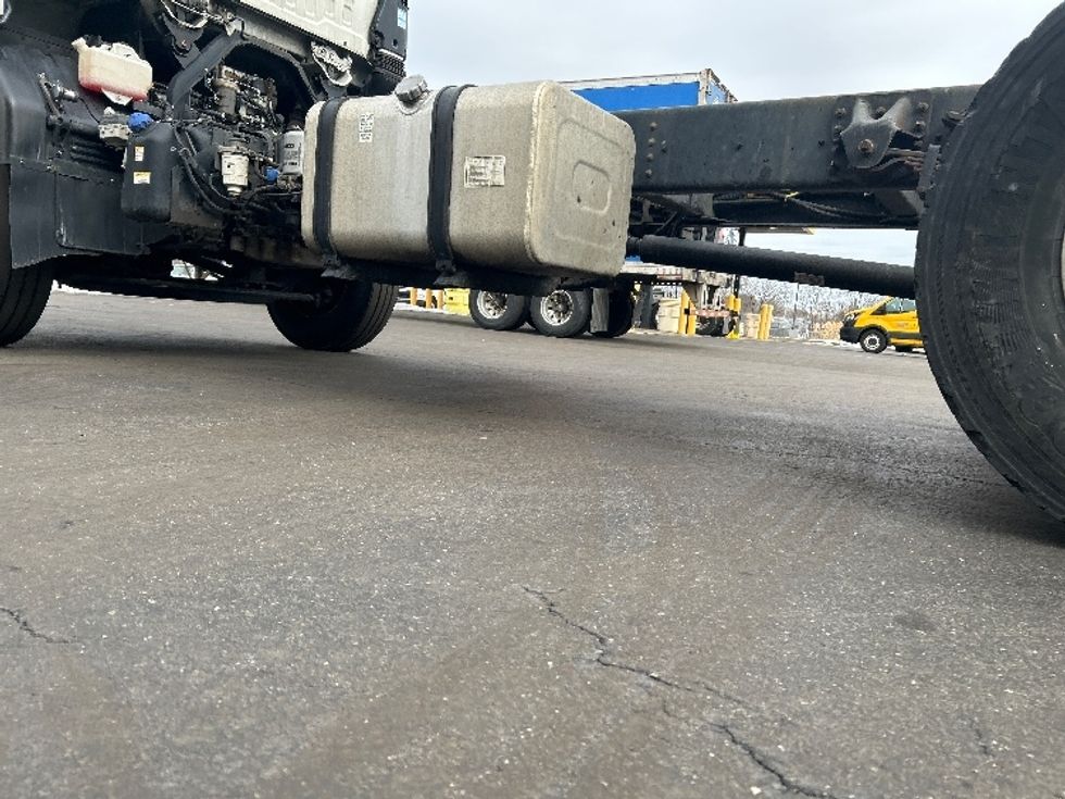 Cab and Chassis Truck-Light and Medium Duty Trucks-Isuzu-2020-FTR-Montgomery-NY-128,028\n\t\tmiles-$ 43,750 - Image 5