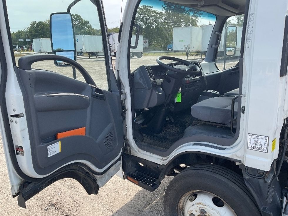 Cab and Chassis Truck-Light and Medium Duty Trucks-Isuzu-2020-NPR EFI-Londonderry-NH-250,038\n\t\tmiles-$ 23,750 - Image 11