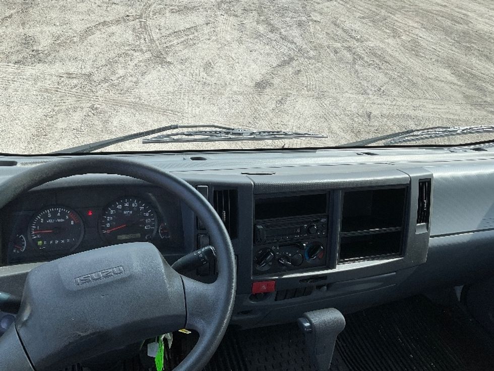 Cab and Chassis Truck-Light and Medium Duty Trucks-Isuzu-2020-NPR EFI-Londonderry-NH-250,038\n\t\tmiles-$ 23,750 - Image 13