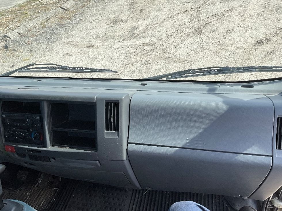 Cab and Chassis Truck-Light and Medium Duty Trucks-Isuzu-2020-NPR EFI-Londonderry-NH-250,038\n\t\tmiles-$ 23,750 - Image 16
