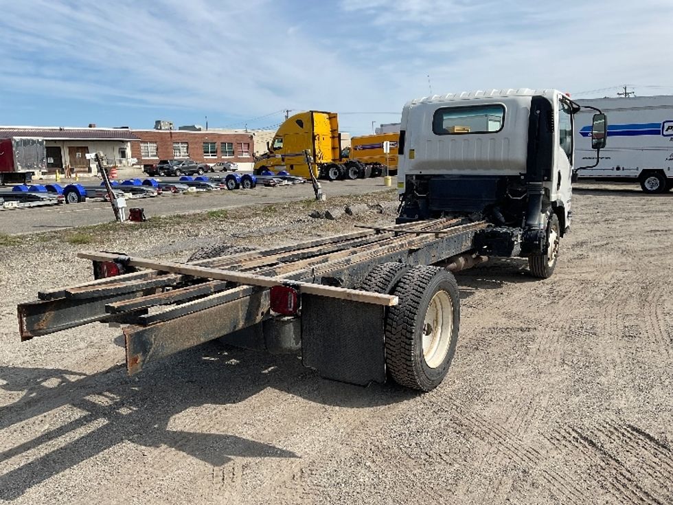 Cab and Chassis Truck-Light and Medium Duty Trucks-Isuzu-2020-NPR EFI-Londonderry-NH-250,038\n\t\tmiles-$ 23,750 - Image 8