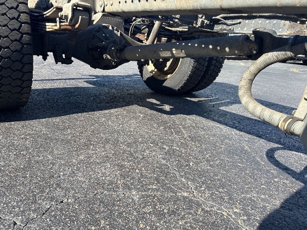 Cab and Chassis Truck-Light and Medium Duty Trucks-Isuzu-2020-NPRXD-Greensboro-NC-141,616\n\t\tmiles-$ 35,250 - Image 9