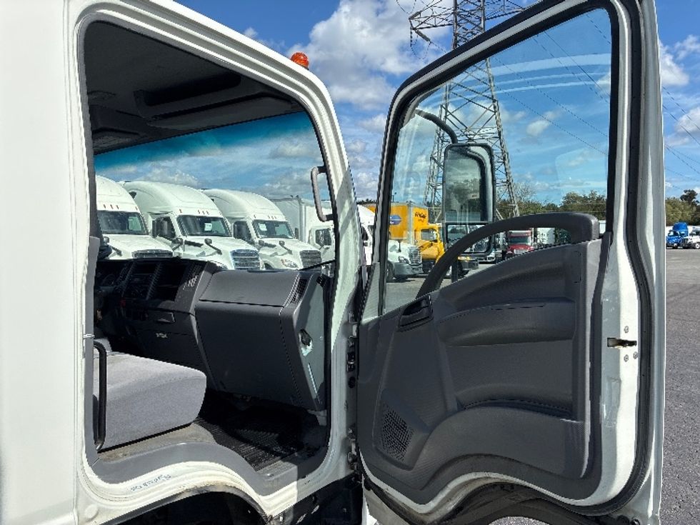 Cab and Chassis Truck-Light and Medium Duty Trucks-Isuzu-2020-NPRXD-Greensboro-NC-146,838\n\t\tmiles-$ 34,250 - Image 15