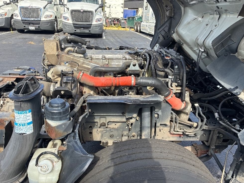 Cab and Chassis Truck-Light and Medium Duty Trucks-Isuzu-2020-NPRXD-Greensboro-NC-146,838\n\t\tmiles-$ 34,250 - Image 18