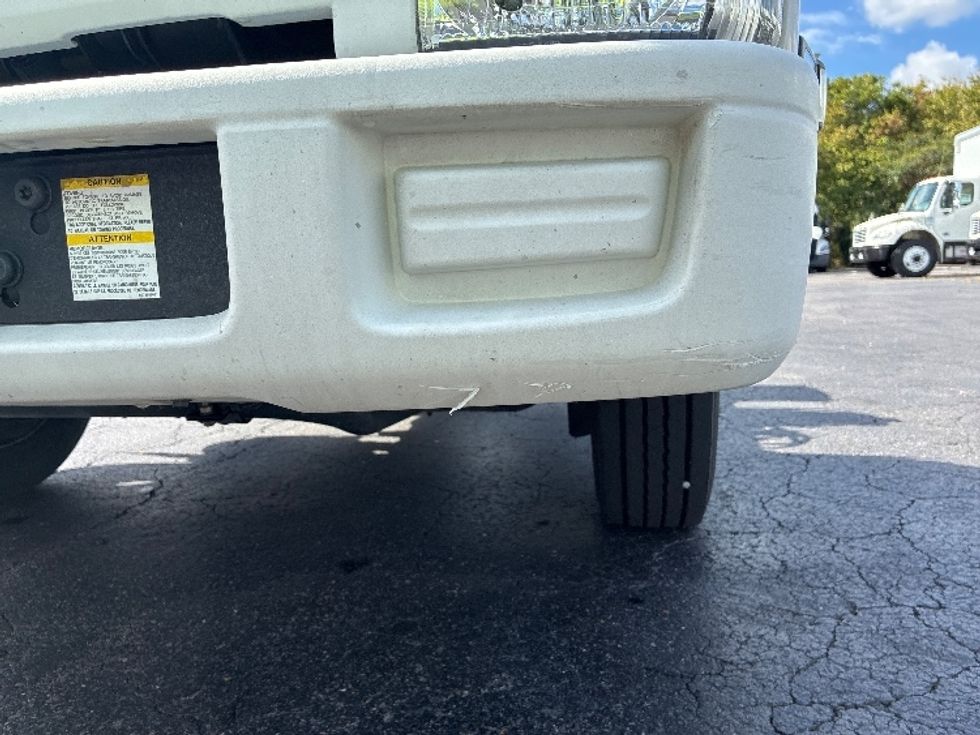 Cab and Chassis Truck-Light and Medium Duty Trucks-Isuzu-2020-NPRXD-Greensboro-NC-146,838\n\t\tmiles-$ 34,250 - Image 23