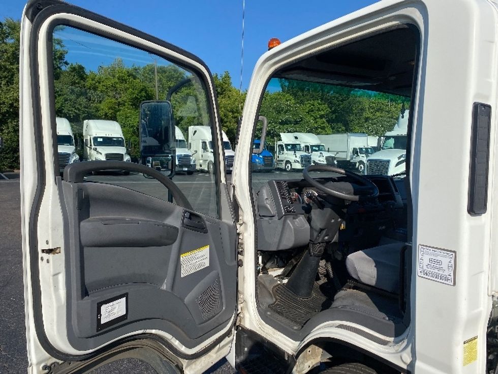 Cab and Chassis Truck-Light and Medium Duty Trucks-Isuzu-2020-NPRXD-Greensboro-NC-159,587\n\t\tmiles-$ 31,500 - Image 11
