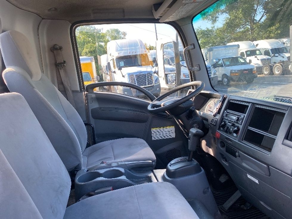 Cab and Chassis Truck-Light and Medium Duty Trucks-Isuzu-2020-NPRXD-Greensboro-NC-159,587\n\t\tmiles-$ 31,500 - Image 17