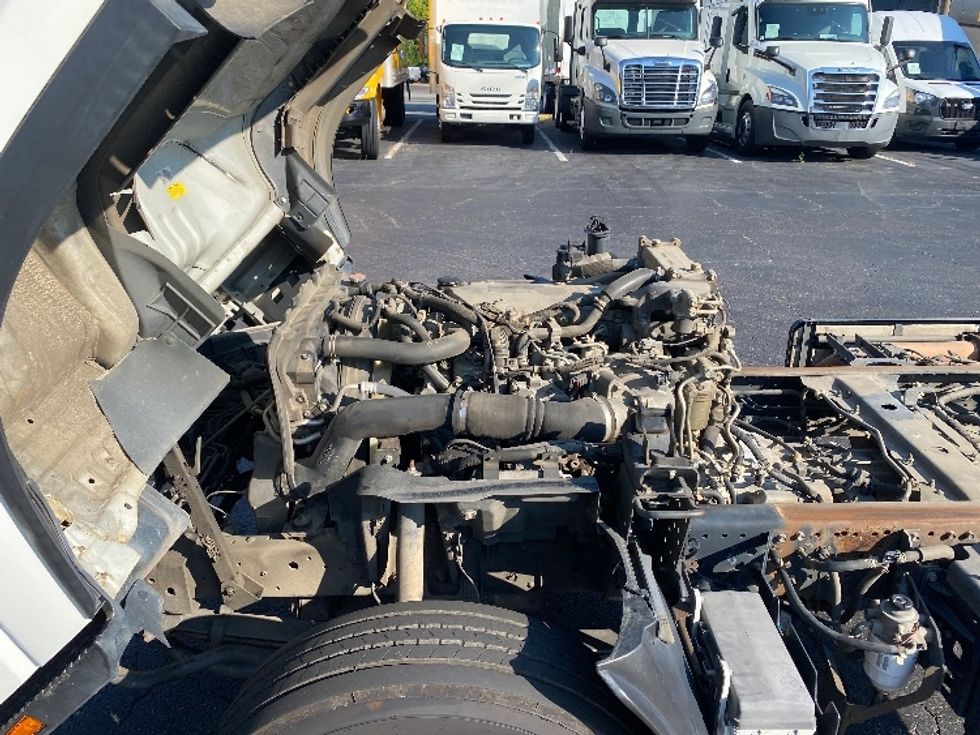 Cab and Chassis Truck-Light and Medium Duty Trucks-Isuzu-2020-NPRXD-Greensboro-NC-159,587\n\t\tmiles-$ 31,500 - Image 19