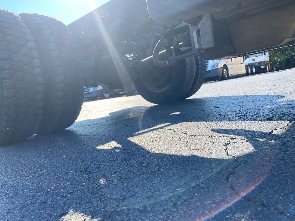 Cab and Chassis Truck-Light and Medium Duty Trucks-Isuzu-2020-NPRXD-Greensboro-NC-159,587\n\t\tmiles-$ 31,500 - Image 9