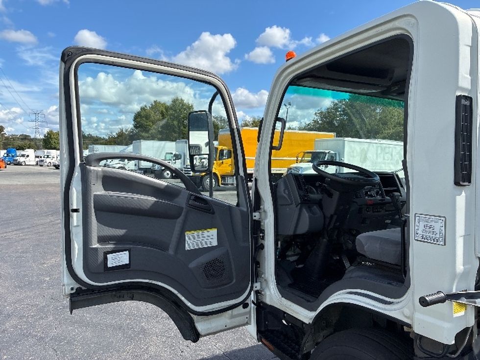 Cab and Chassis Truck-Light and Medium Duty Trucks-Isuzu-2020-NPRXD-Greensboro-NC-179,152\n\t\tmiles-$ 27,750 - Image 11