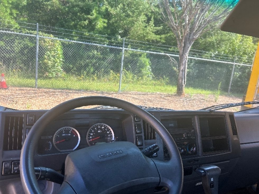 Cab and Chassis Truck-Light and Medium Duty Trucks-Isuzu-2020-NPRXD-Winston Salem-NC-139,000\n\t\tmiles-$ 19,000 - Image 12