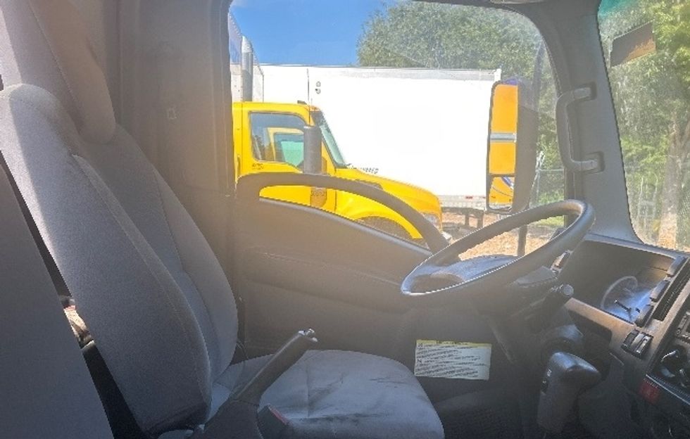 Cab and Chassis Truck-Light and Medium Duty Trucks-Isuzu-2020-NPRXD-Winston Salem-NC-139,000\n\t\tmiles-$ 19,000 - Image 16
