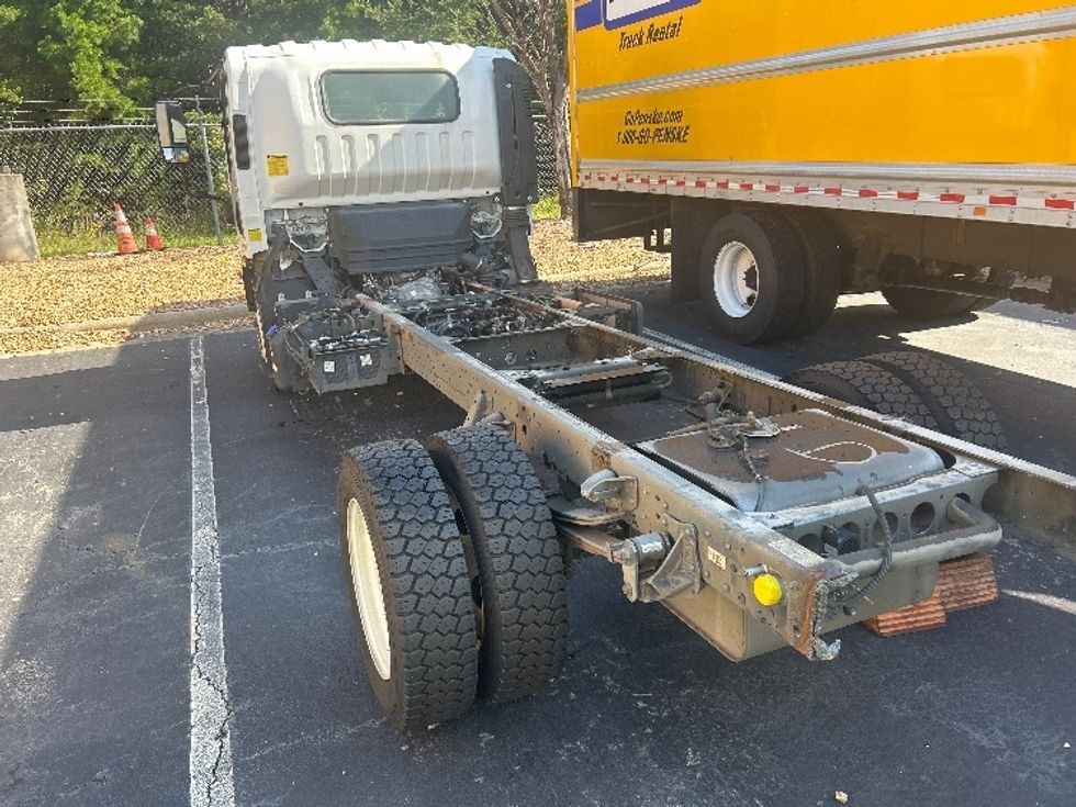 Cab and Chassis Truck-Light and Medium Duty Trucks-Isuzu-2020-NPRXD-Winston Salem-NC-139,000\n\t\tmiles-$ 19,000 - Image 6