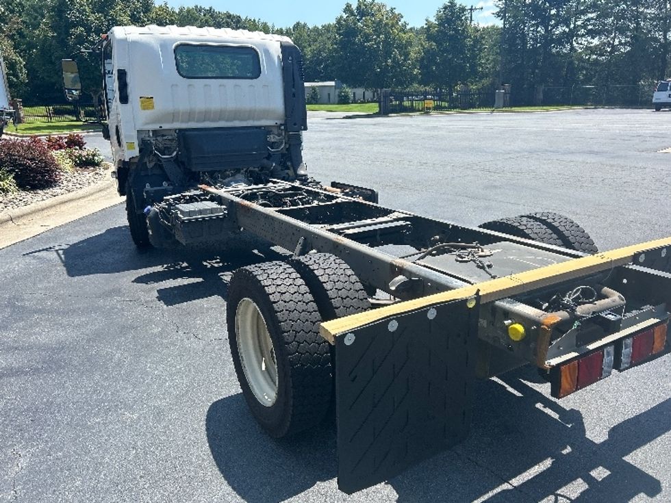 Cab and Chassis Truck-Light and Medium Duty Trucks-Isuzu-2020-NPRXD-Winston Salem-NC-139,262\n\t\tmiles-$ 38,750 - Image 6