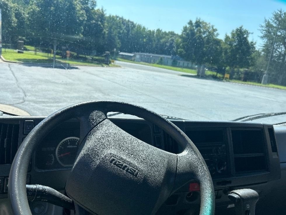 Cab and Chassis Truck-Light and Medium Duty Trucks-Isuzu-2020-NPRXD-Winston Salem-NC-153,260\n\t\tmiles-$ 33,750 - Image 12