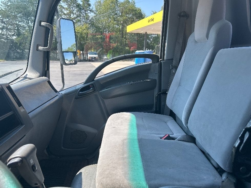 Cab and Chassis Truck-Light and Medium Duty Trucks-Isuzu-2020-NPRXD-Winston Salem-NC-153,260\n\t\tmiles-$ 33,750 - Image 13