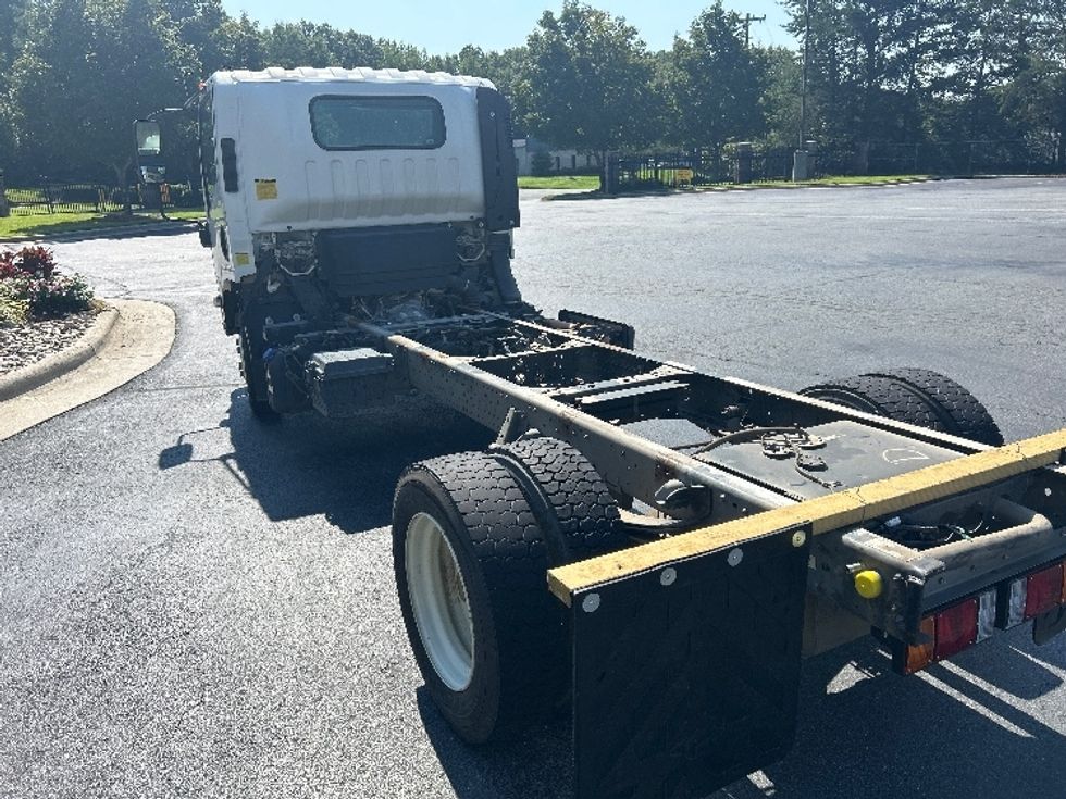 Cab and Chassis Truck-Light and Medium Duty Trucks-Isuzu-2020-NPRXD-Winston Salem-NC-153,260\n\t\tmiles-$ 33,750 - Image 6