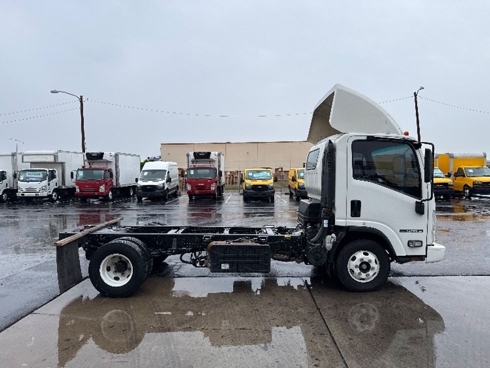 Cab and Chassis Truck-Light and Medium Duty Trucks-Isuzu-2021-NPR-Phoenix-AZ-120,922\n\t\tmiles-$ 39,750 - Image 10
