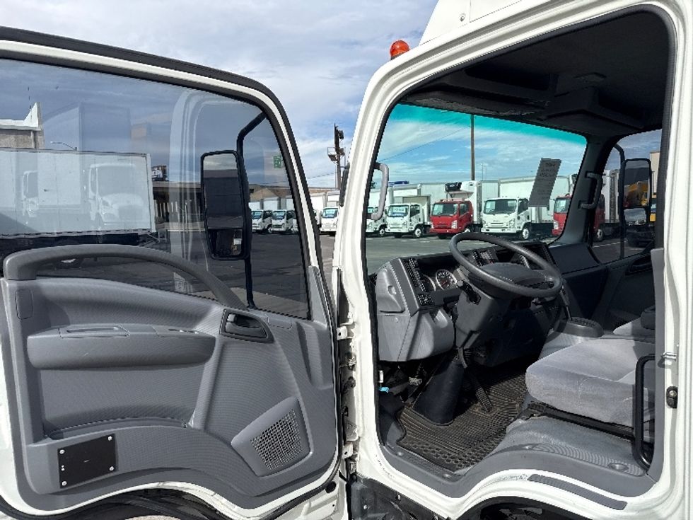 Cab and Chassis Truck-Light and Medium Duty Trucks-Isuzu-2021-NPR-Phoenix-AZ-120,922\n\t\tmiles-$ 39,750 - Image 11