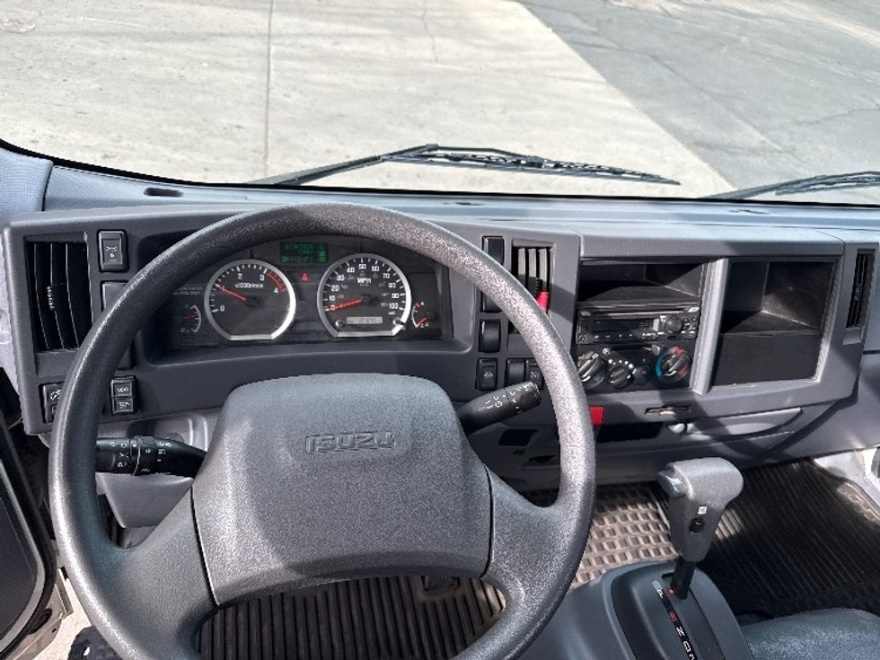 Cab and Chassis Truck-Light and Medium Duty Trucks-Isuzu-2021-NPR-Phoenix-AZ-120,922\n\t\tmiles-$ 39,750 - Image 13