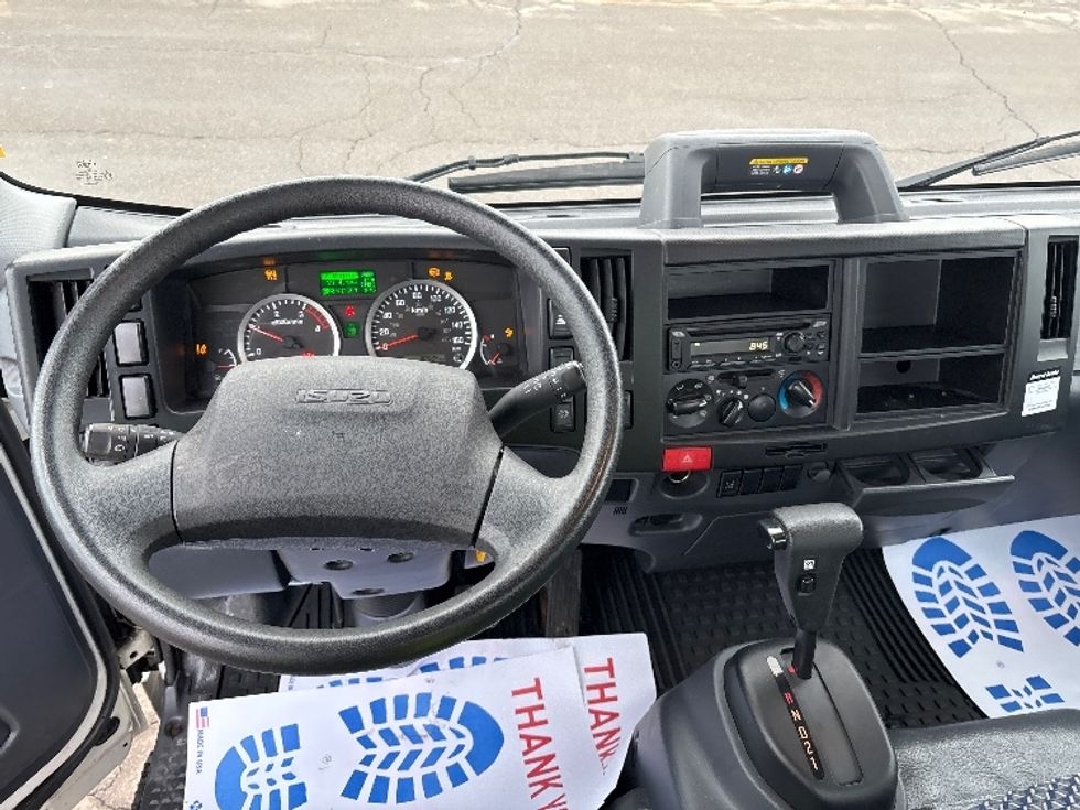 Cab and Chassis Truck-Light and Medium Duty Trucks-Isuzu-2023-NRR-Mississauga-ON-80,577\n\t\tkm-$ 77,750 - Image 14