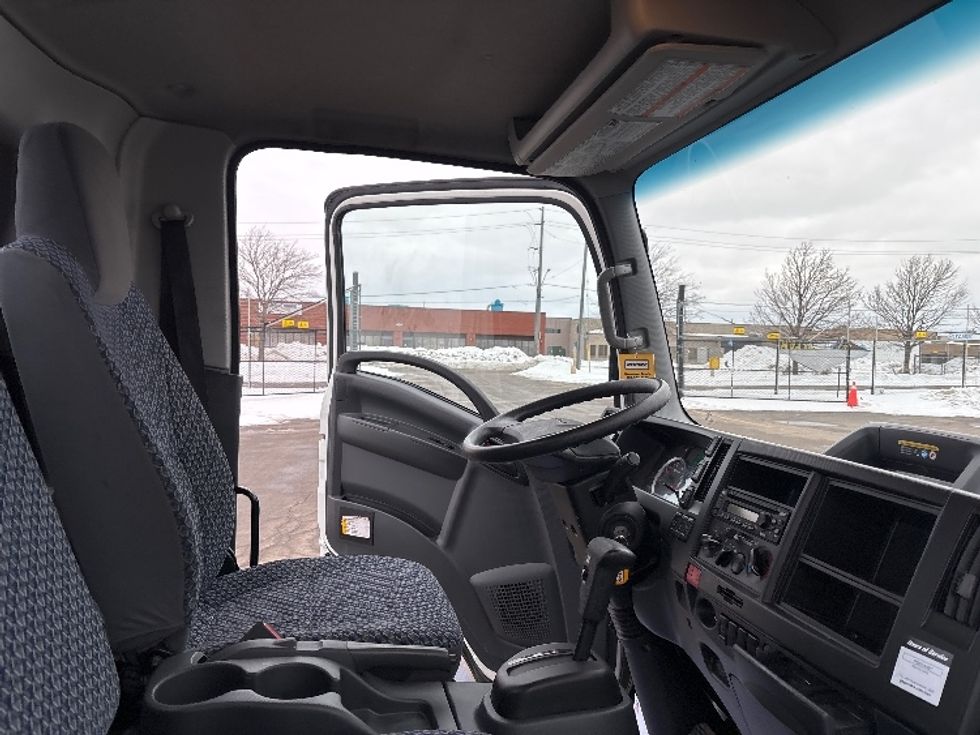 Cab and Chassis Truck-Light and Medium Duty Trucks-Isuzu-2023-NRR-Mississauga-ON-80,577\n\t\tkm-$ 77,750 - Image 18