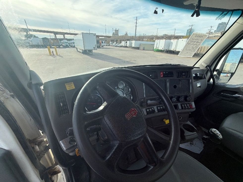 Cab and Chassis Truck-Light and Medium Duty Trucks-Kenworth-2018-T880-Fort Worth-TX-288,467\n\t\tmiles-$ 75,250 - Image 12