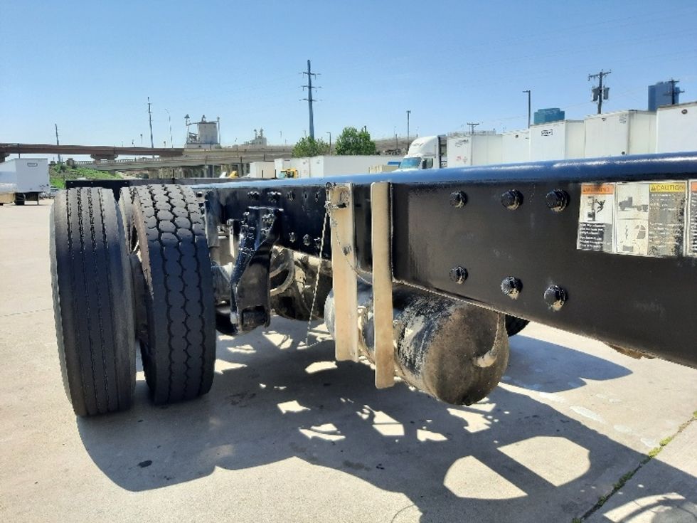 Cab and Chassis Truck-Light and Medium Duty Trucks-Kenworth-2018-T880-Fort Worth-TX-309,633\n\t\tmiles-$ 75,750 - Image 7