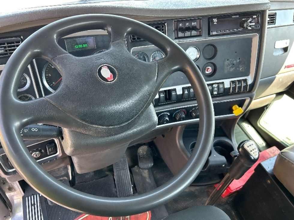 2018 Kenworth T880 photo 12