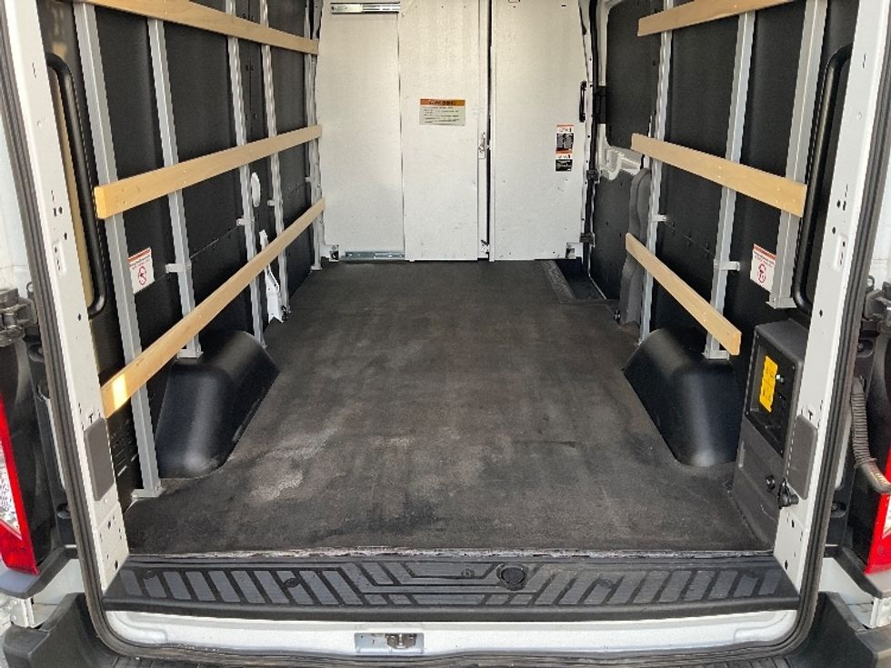 Cargo Van (Panel Van)-Alternative Fuel Trucks & Tractors-Ford-2022-TRAN350E-Albuquerque-NM-2,377\n\t\tmiles-$ 42,500 - Image 10