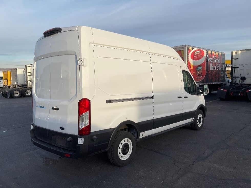 Cargo Van (Panel Van)-Alternative Fuel Trucks & Tractors-Ford-2022-TRAN350E-Albuquerque-NM-2,377\n\t\tmiles-$ 42,500 - Image 13
