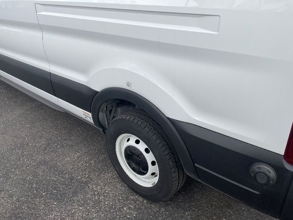 Cargo Van (Panel Van)-Alternative Fuel Trucks & Tractors-Ford-2022-TRAN350E-Albuquerque-NM-2,377\n\t\tmiles-$ 42,500 - Image 25