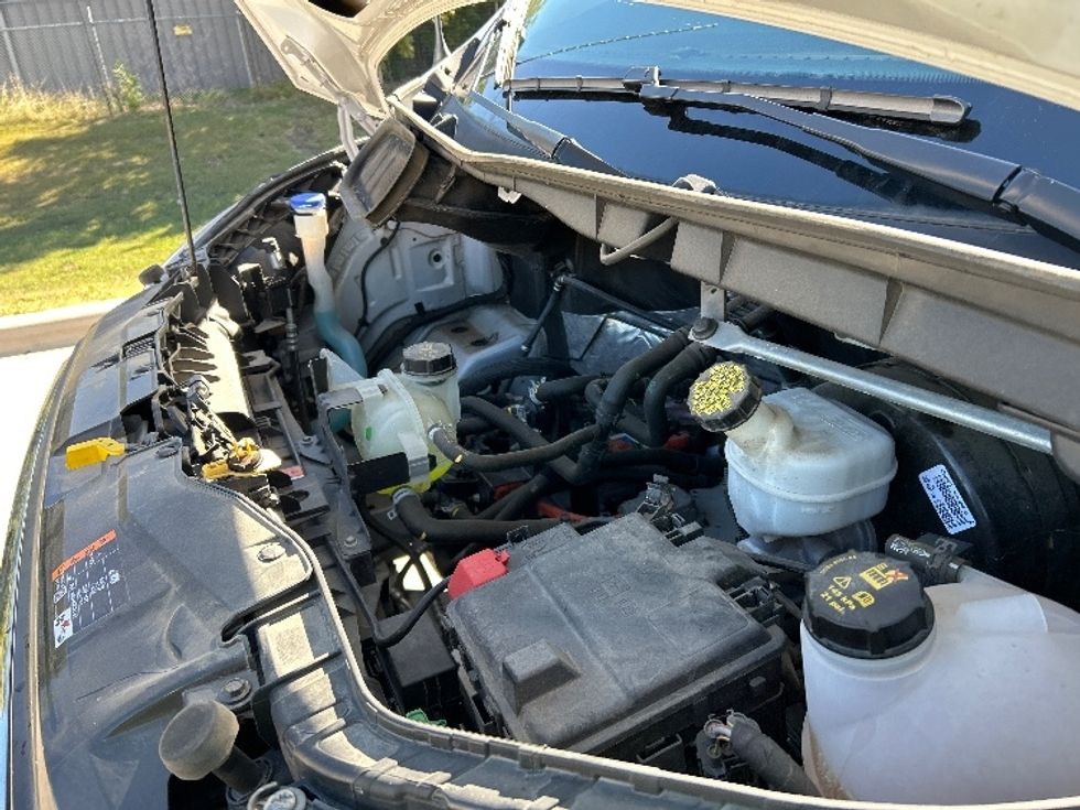 Cargo Van (Panel Van)-Alternative Fuel Trucks & Tractors-Ford-2022-TRAN350E-Arlington-TX-16,944\n\t\tmiles-$ 39,000 - Image 19