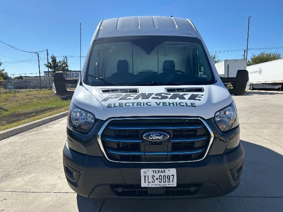 Cargo Van (Panel Van)-Alternative Fuel Trucks & Tractors-Ford-2022-TRAN350E-Arlington-TX-16,944\n\t\tmiles-$ 39,000 - Image 2