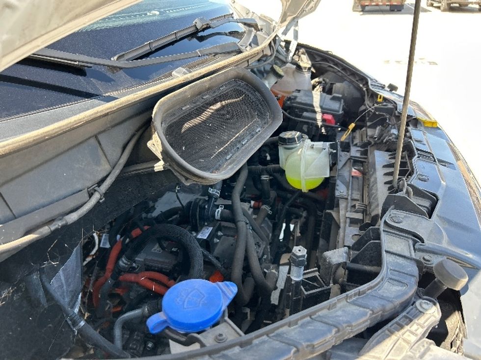 Cargo Van (Panel Van)-Alternative Fuel Trucks & Tractors-Ford-2022-TRAN350E-Arlington-TX-26,194\n\t\tmiles-$ 37,250 - Image 21