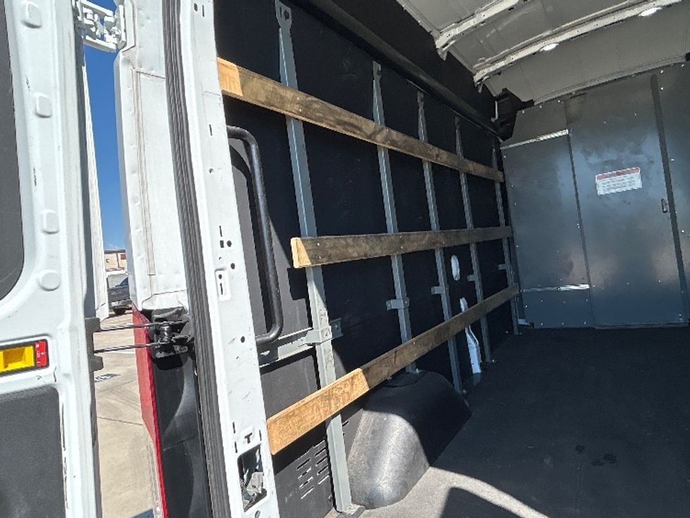 Cargo Van (Panel Van)-Alternative Fuel Trucks & Tractors-Ford-2022-TRAN350E-Arlington-TX-26,194\n\t\tmiles-$ 37,250 - Image 9