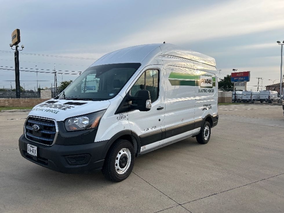 Cargo Van (Panel Van)-Alternative Fuel Trucks & Tractors-Ford-2022-TRAN350E-Arlington-TX-33,328\n\t\tmiles-$ 37,000 - Image 3