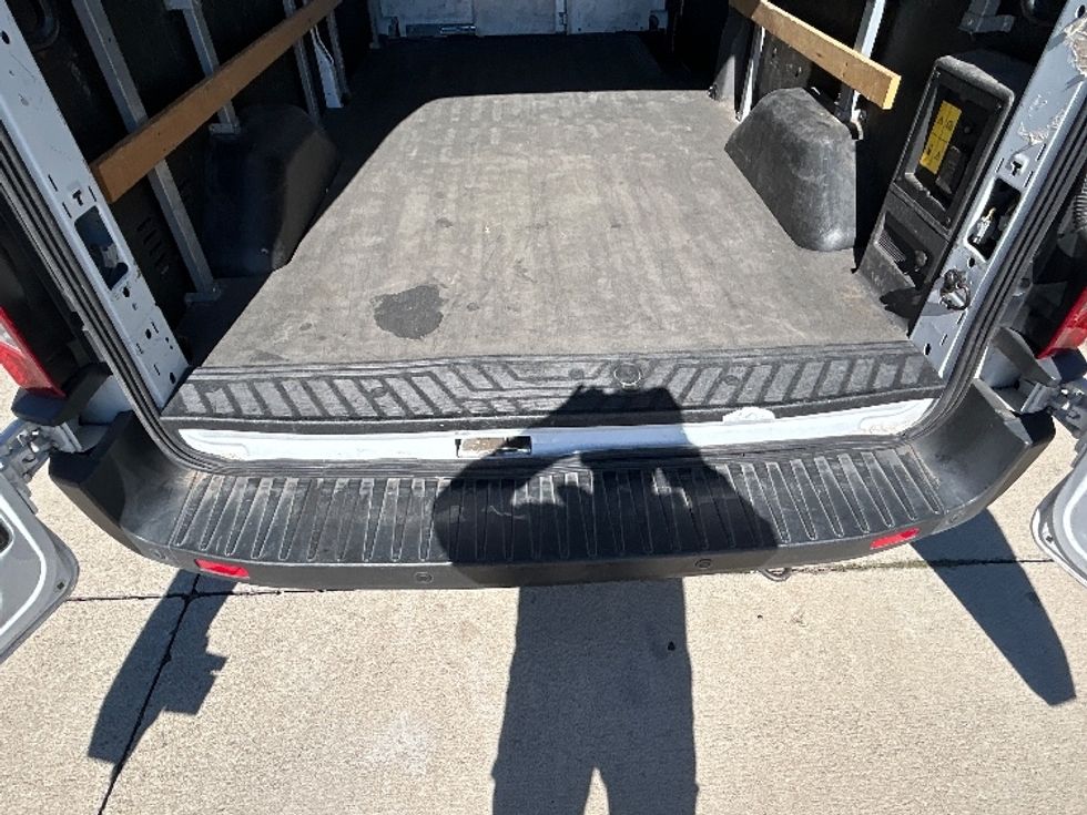 Cargo Van (Panel Van)-Alternative Fuel Trucks & Tractors-Ford-2022-TRAN350E-Arlington-TX-49,181\n\t\tmiles-$ 37,000 - Image 7